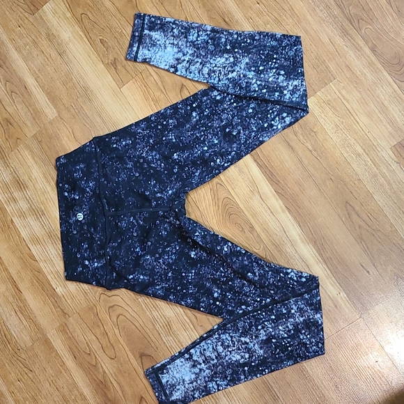 Lululemon Ombre leggings - Picture 2 of 3